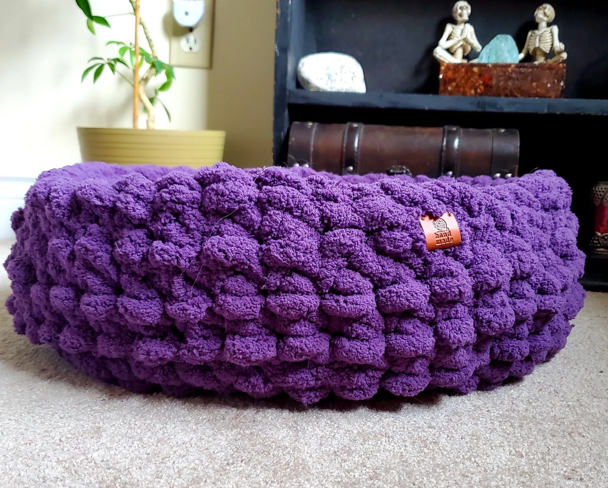 14" Chenille Pet Bed