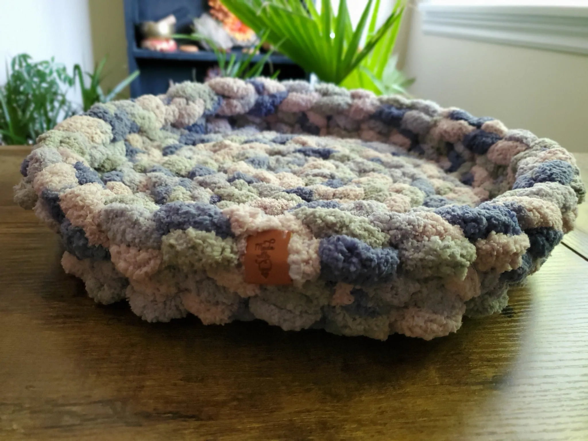 14" Chenille Pet Bed