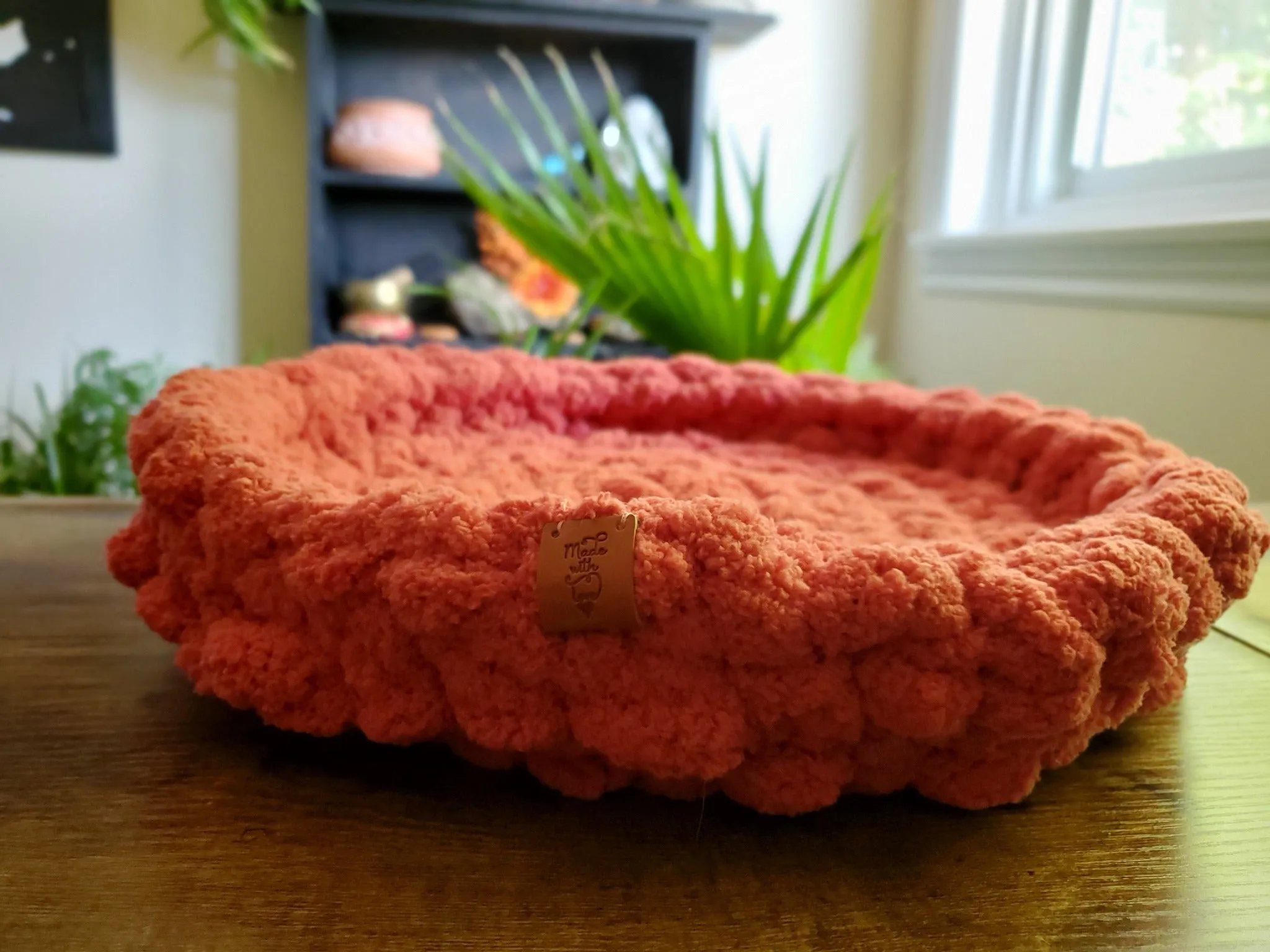 18" Chenille Pet Bed