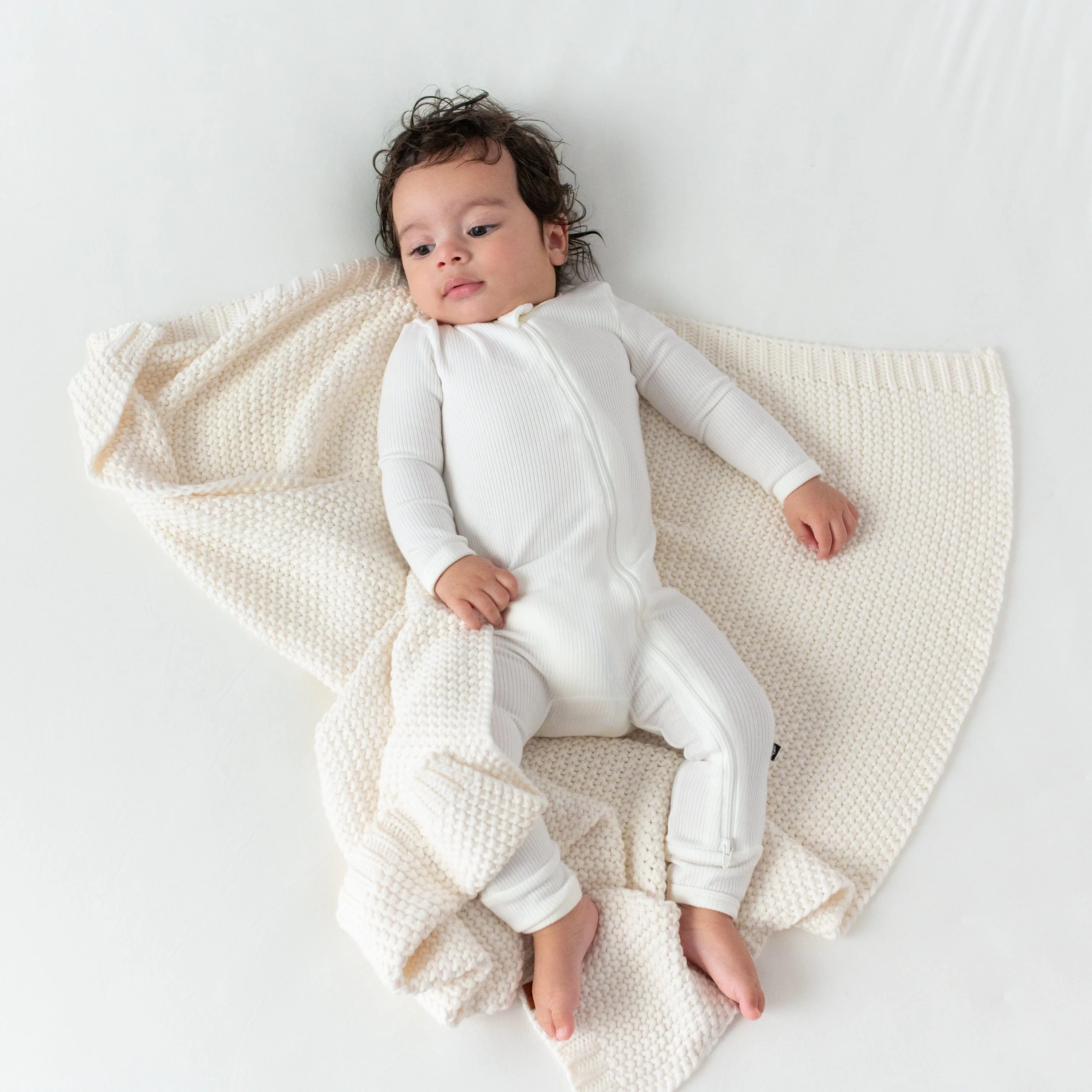 Chunky Knit Baby Blanket in Cloud