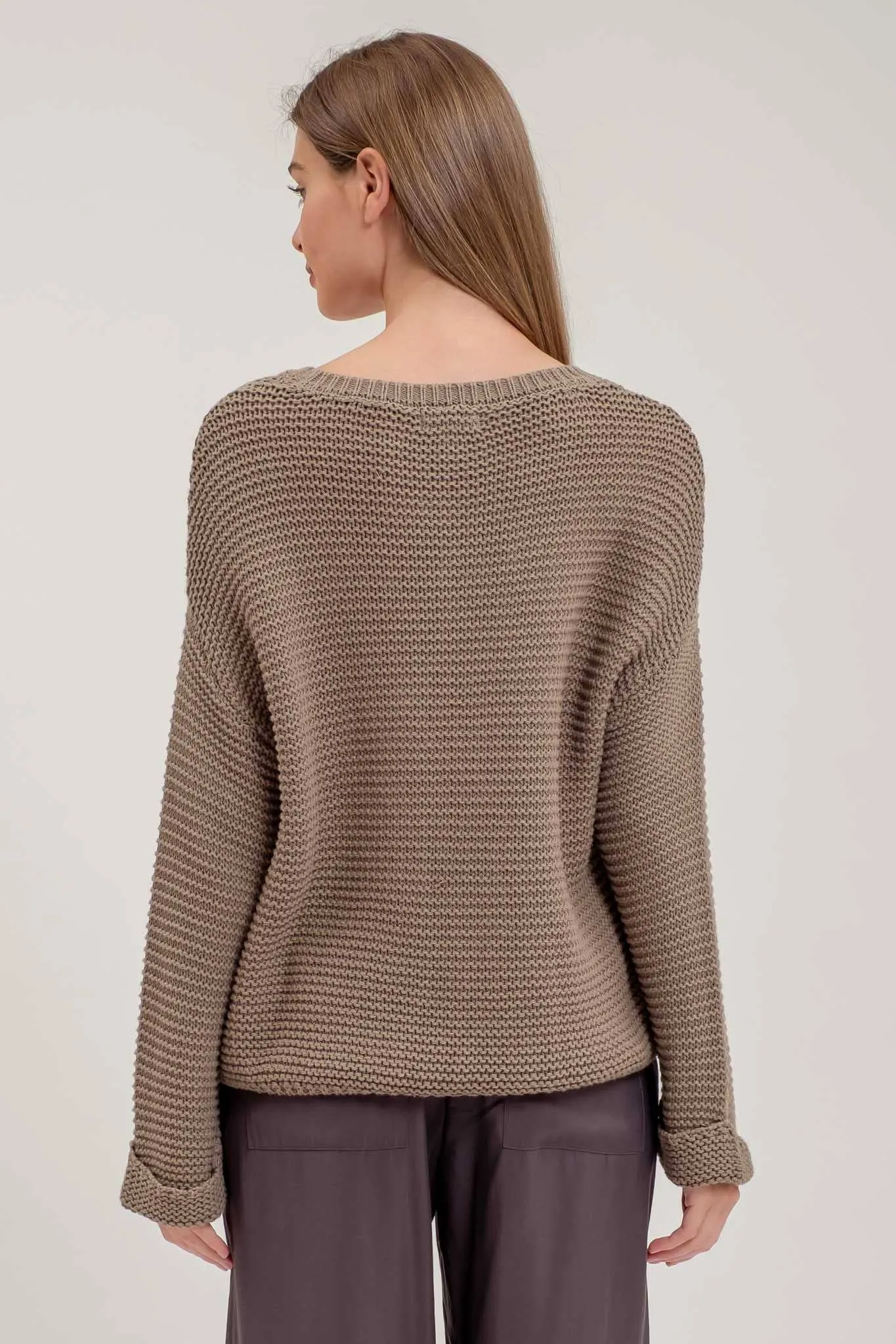 CHUNKY KNIT LONG CUFF SLEEVE PULLOVER SWEATER