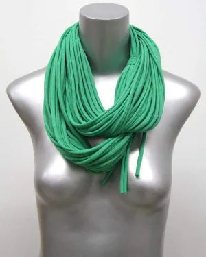 Necklush Chunky Scarf / Heather Green / Unisex