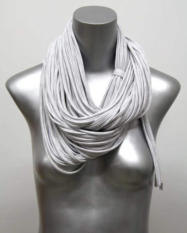 Necklush Chunky Scarf / Light Grey / Unisex