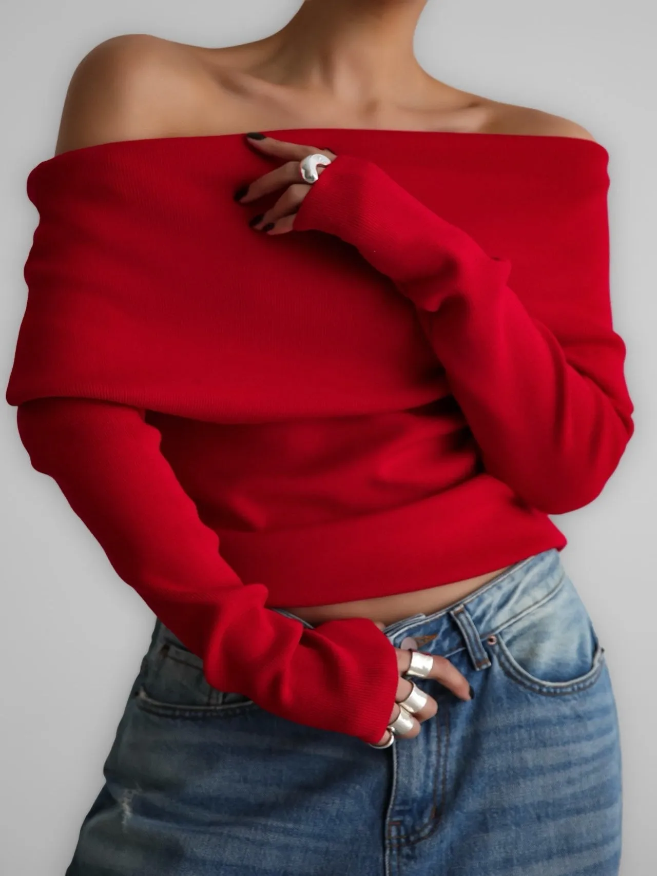 OFF SHOULDER LONG SLEEVE KNIT TOP