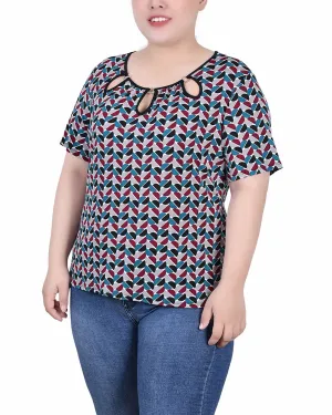 Plus Size Short Sleeve Top With Ring Details