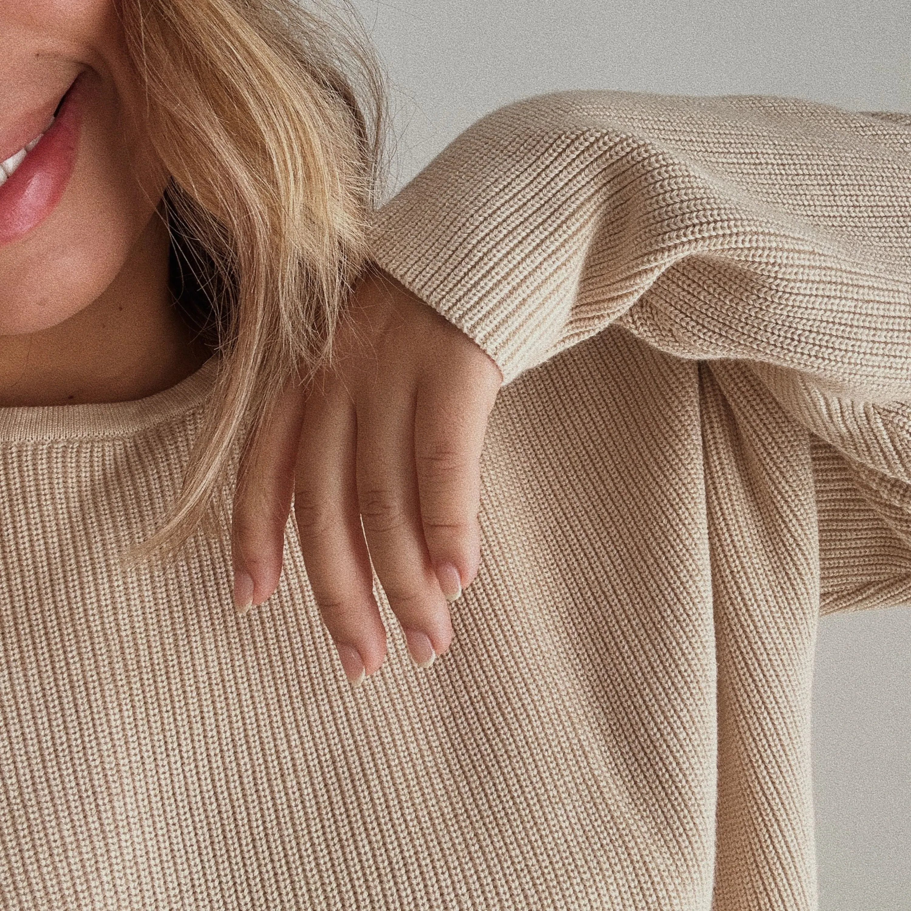 PULLOVER (WOMEN'S) | BEIGE