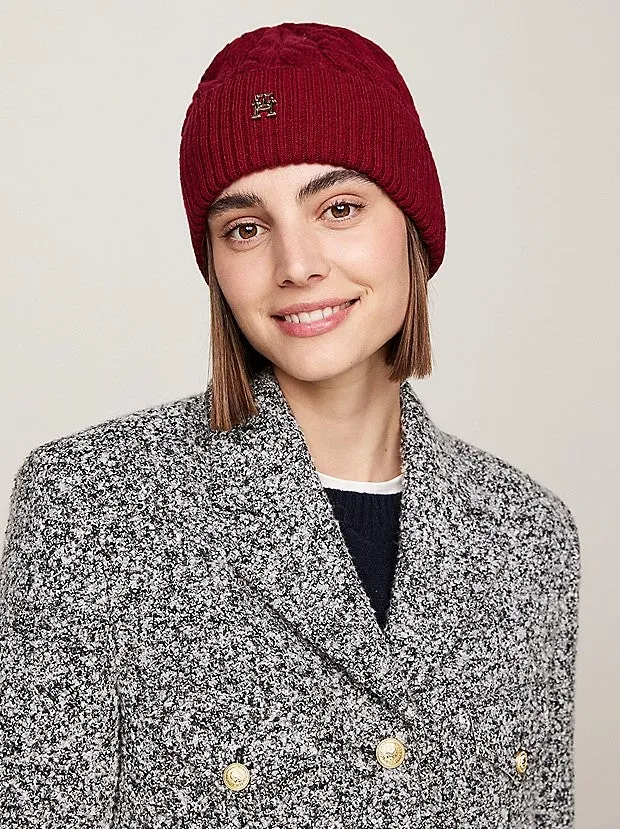 Tommy Hilfiger Womens Monogram Cable Knit Beanie Rouge