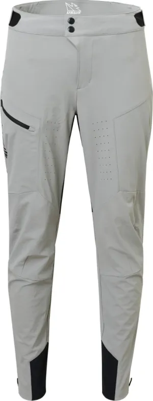 USWE Men&#x27;s Skrubb MTB Pants Sharkskin | Buy USWE Men&#x27;s Skrubb MTB Pants Sharkskin here | Outnorth